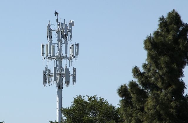 cell-tower-san-jose-3-stock-1024_large_verge_medium_landscape