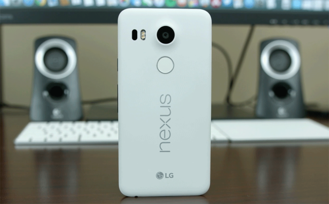 nexus5xwhiterear