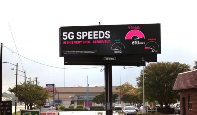t-mobile-live-speed-test-billboard