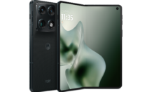 T-Mobile Unveils New Razr Lineup With Big Discounts and a New Fold Model